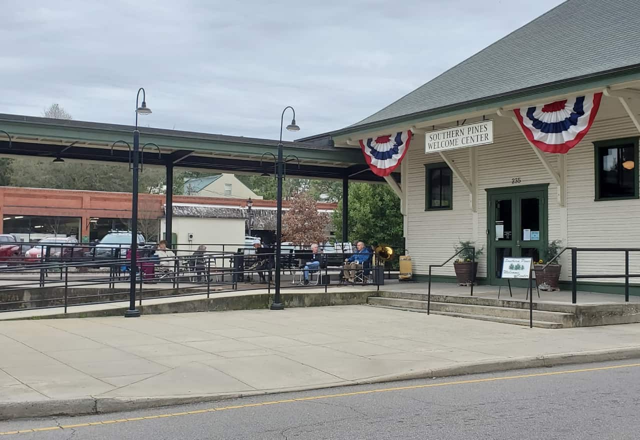 Picture of Area of Southern Pines by O2 Dental Group