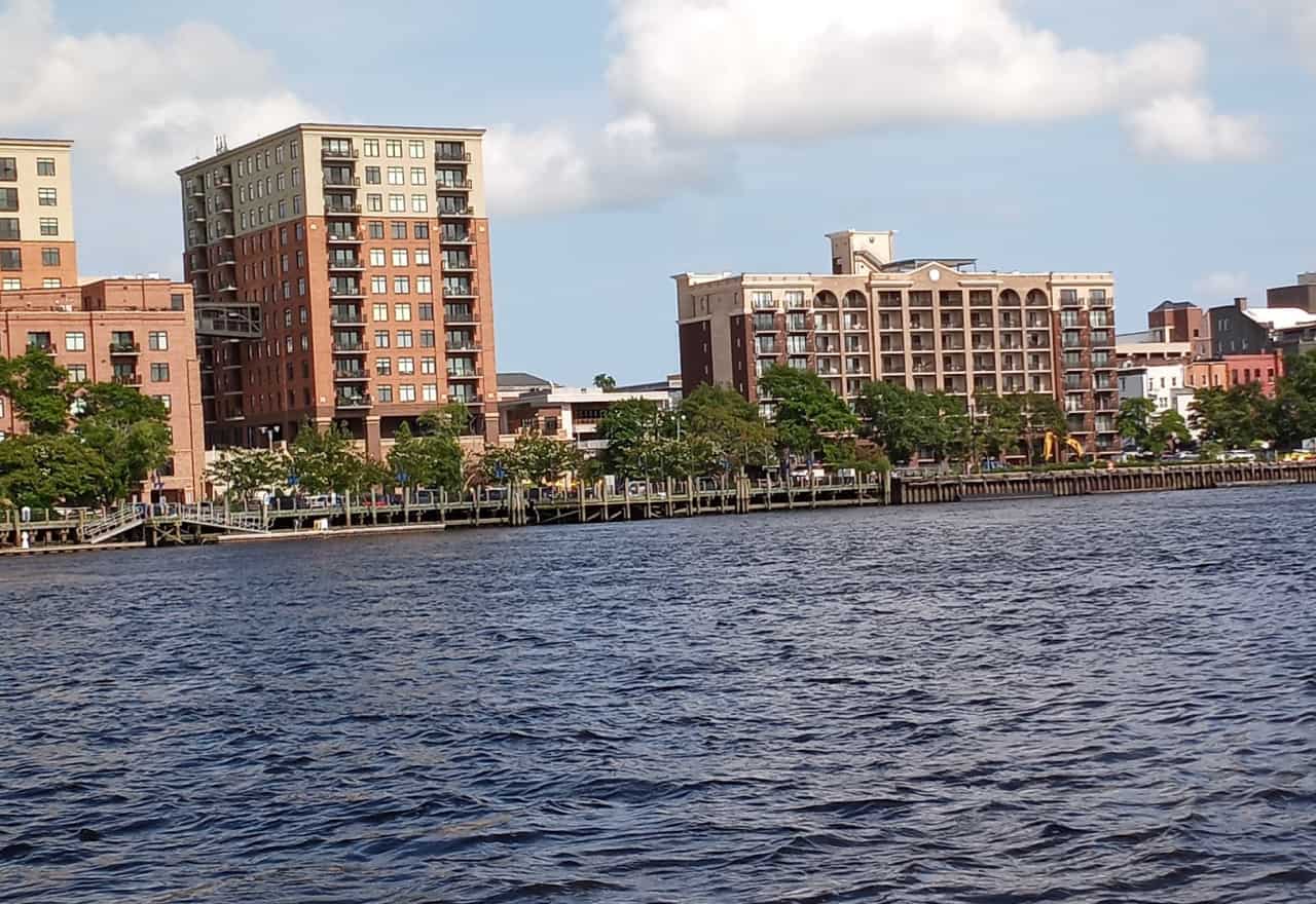 If you’re seeking comprehensive, comfortable, and affordable dental care in Wilmington, North Carolina, O2 Dental Group is ready to serve you. From routine preventive visits to advanced implant dentistry, our experienced team is here to help you achieve a healthier, more confident smile—without compromise. Your path to modern dental care starts with O2 Dental Group.